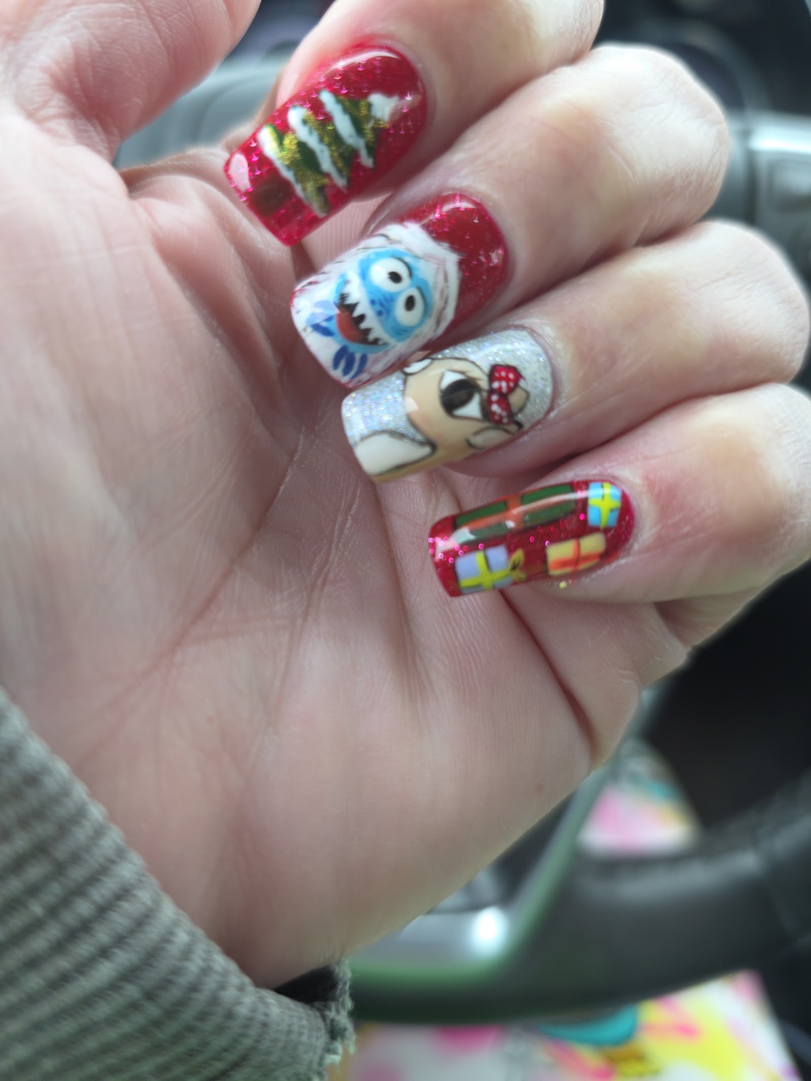 Unwind Nails & Beauty nail photo 4